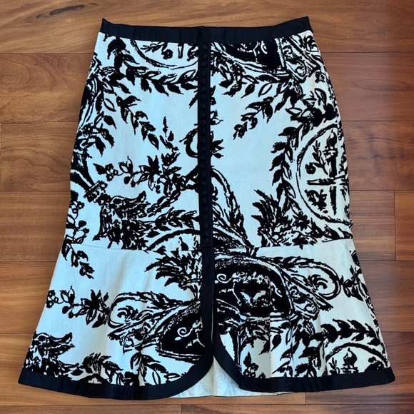 Anthropologie Dresses & Skirts - Anthropologie velvet skirt